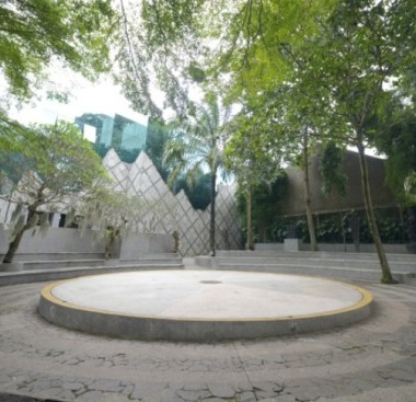 thumb NuArt Sculpture Park 1